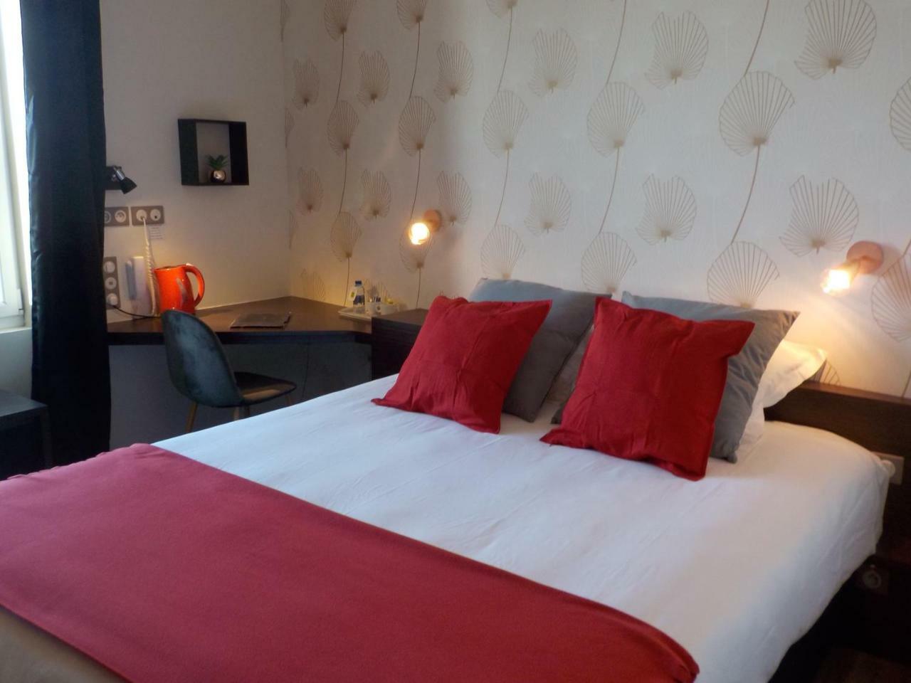 Hotel De Bretagne Dol Centre Ville - Hotel Et Restaurant Dol-de-Bretagne Eksteriør bilde