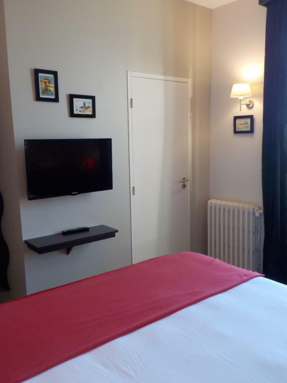 Hotel De Bretagne Dol Centre Ville - Hotel Et Restaurant Dol-de-Bretagne Eksteriør bilde